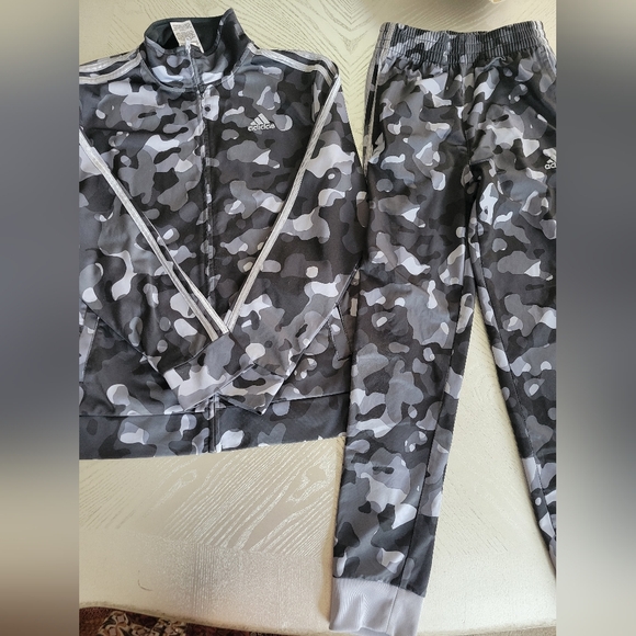 Adidas Zip Front Jacket With Pants - Picture 1 of 3